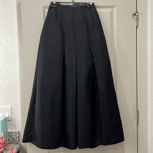 Black Skirt Jessica McClintock